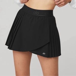 Alo Yoga Aces Pleated Tennis Skirt | XS